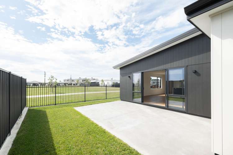 8 Wai Orotu Street Meeanee_1