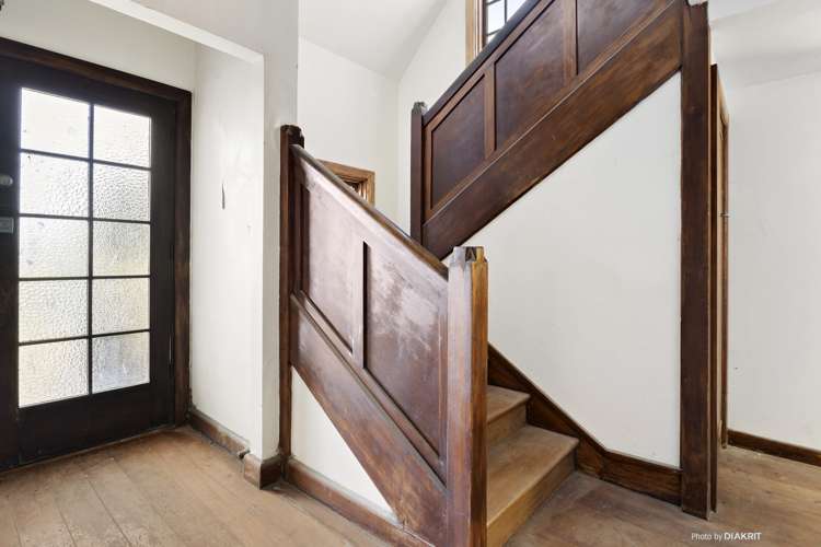 44 Queens Drive Lyall Bay_6