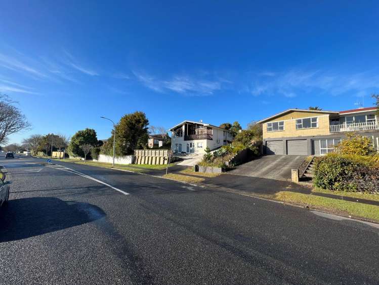 2/81 Aberdeen Drive 1057_11
