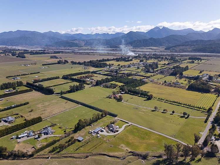 70 Seniors Road Wairau Valley_11