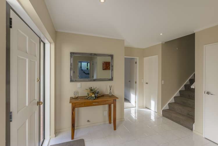 1/14 Duncan Street Tawa_12