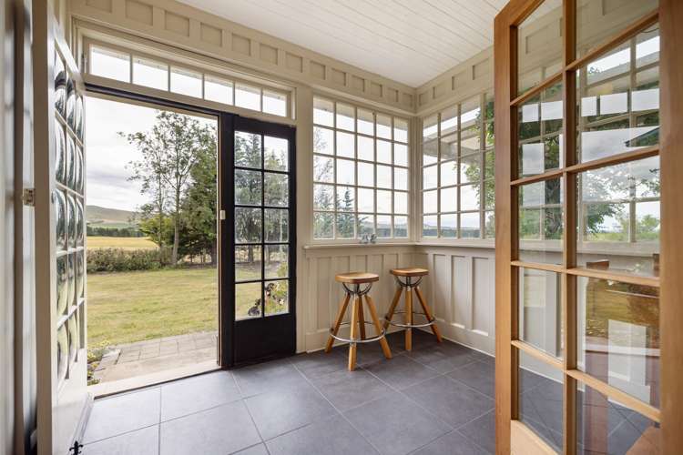 652 Mount Brown Road Broomfield_9