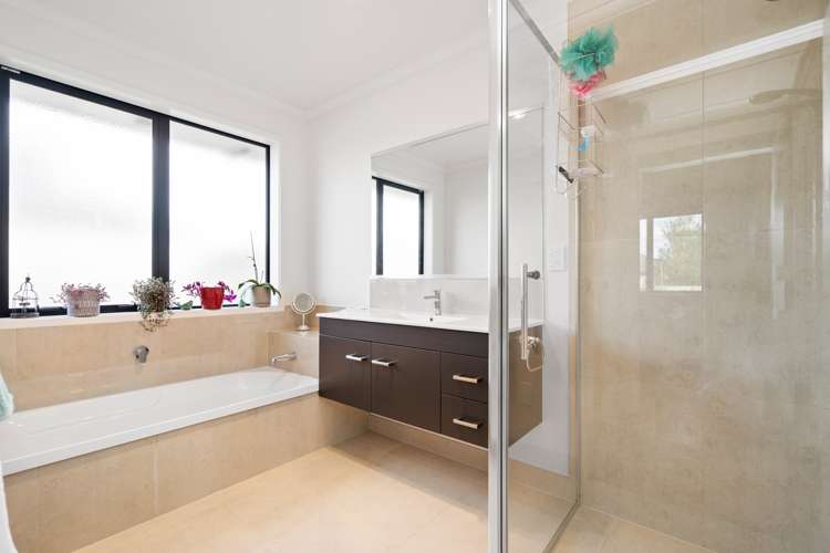 381 One Tree Point Road One Tree Point_10