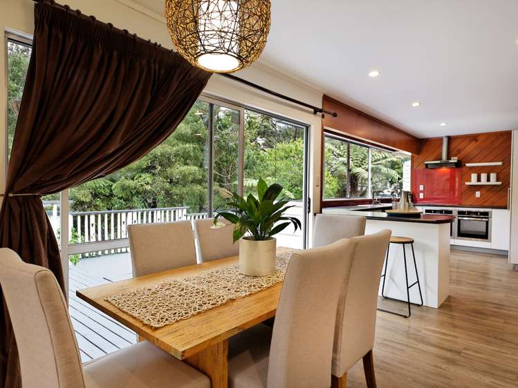 8 Sonnenberg Way Titirangi_5