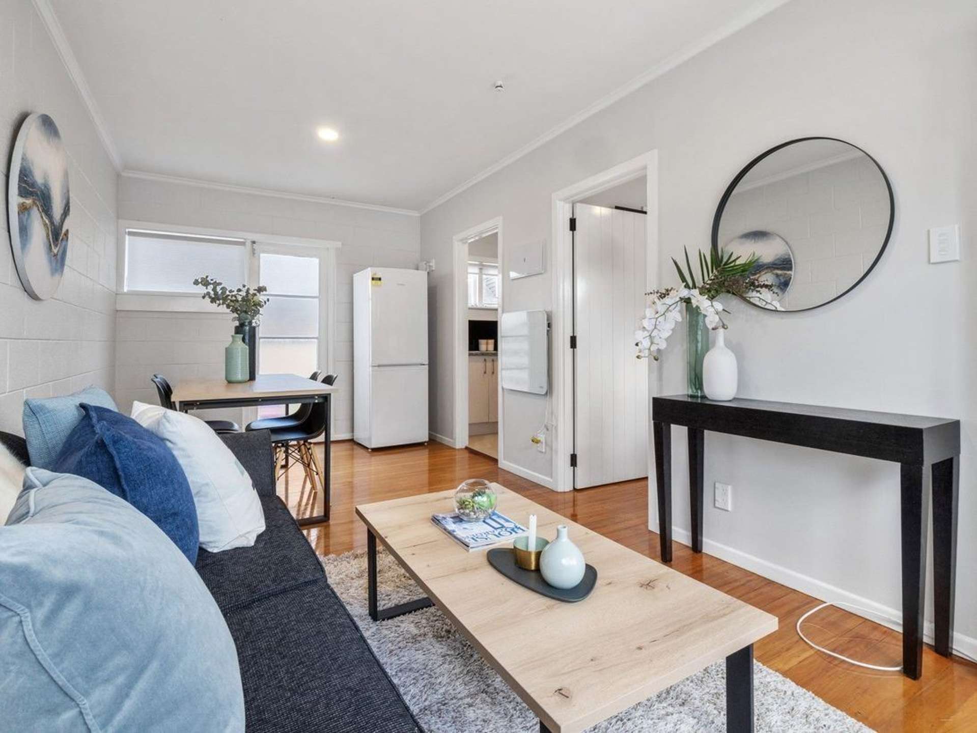 2/77 View Road Mt Eden_0