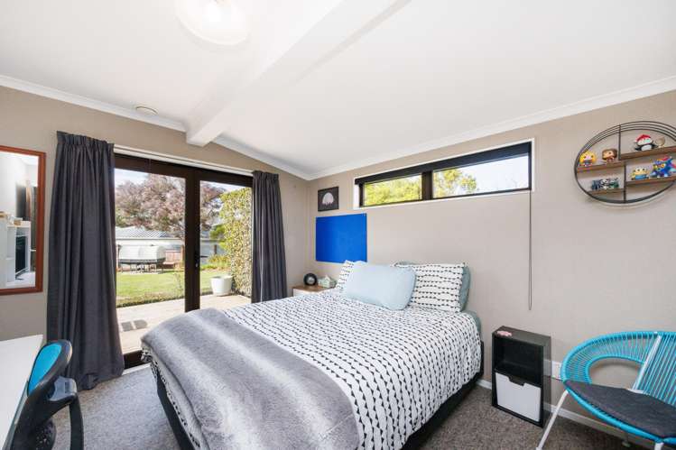 7 Willowbank Crescent Feilding_16