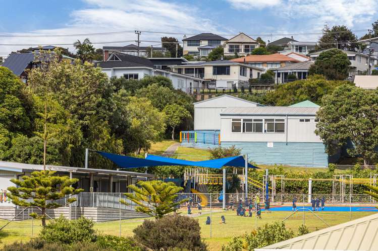 43 Donald Street Stanmore Bay_23