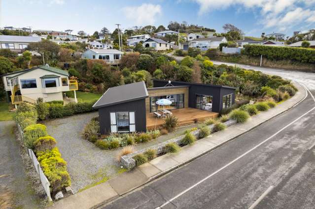 46 Esplanade Kaka Point_1