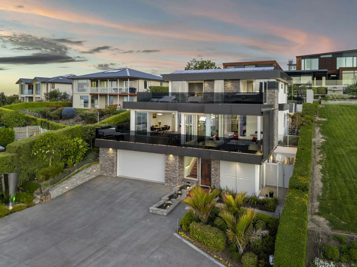 8 Omeo Crescent_0