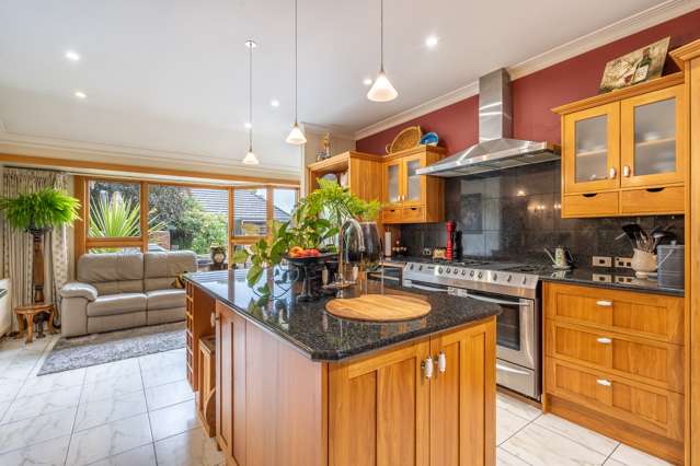 385 Queens Drive Windsor_3