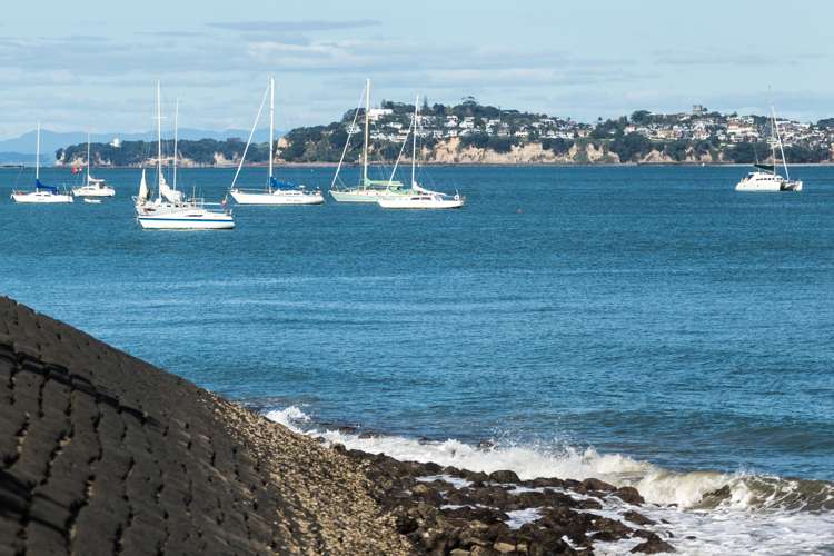 3/7 Everest Street Devonport_37