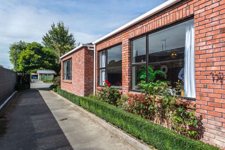 327 Avonhead Road Avonhead_23