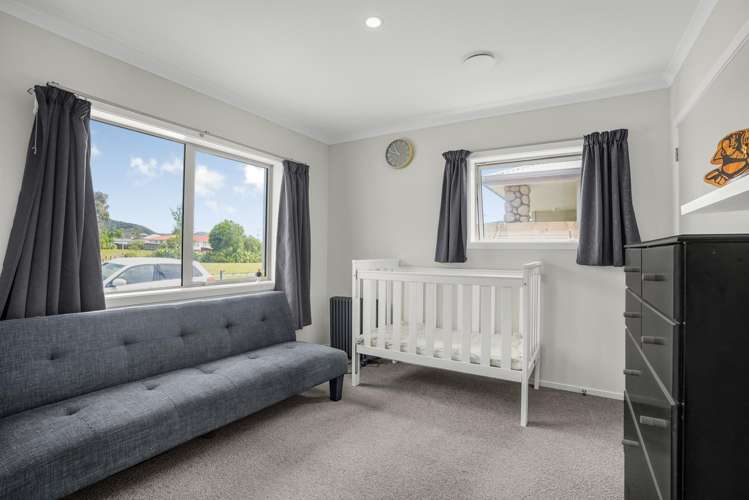 9 Hauora Lane Taita_8