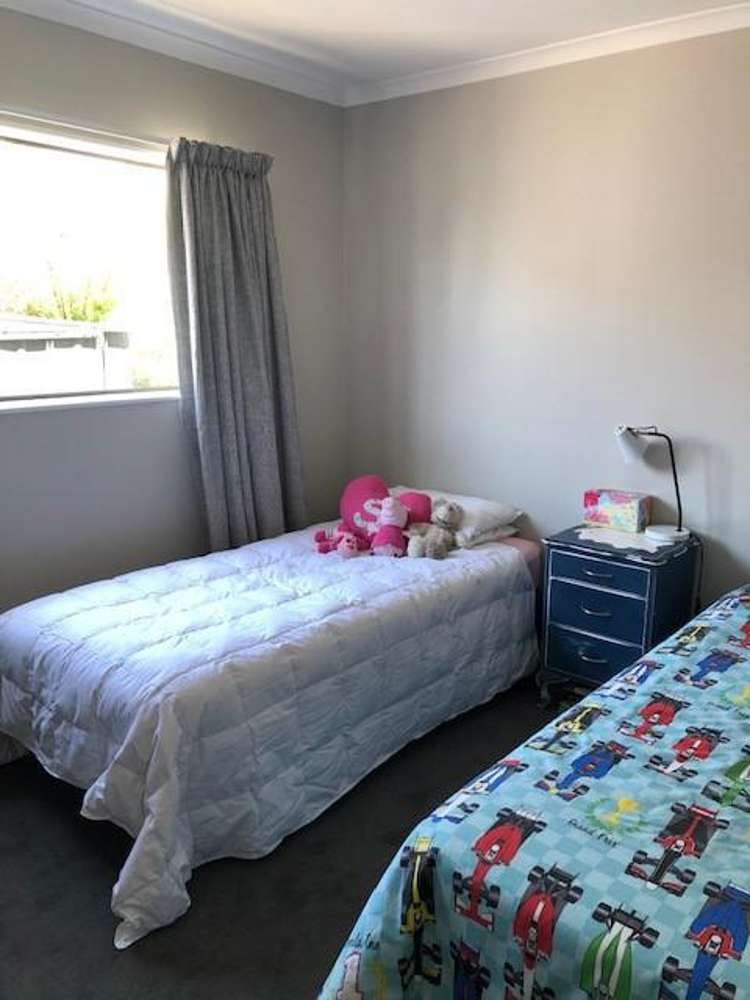 6 Byron Place Stoke_7