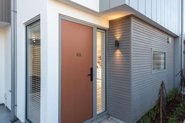 4/6 Strauss Place Somerfield_3