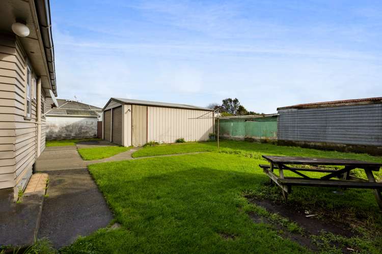 22 Brookes Terrace Waitara_16