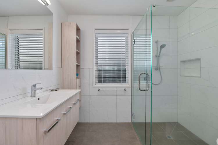 16a Marguerita Street Fenton Park_12