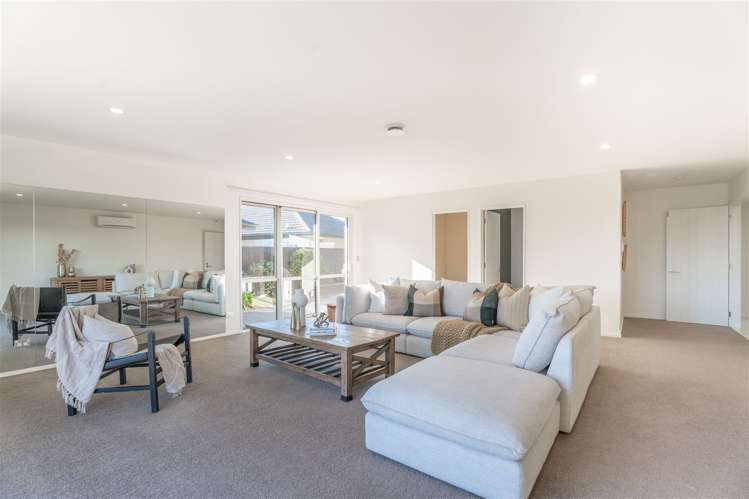 47 Mariposa Crescent Aidanfield_4