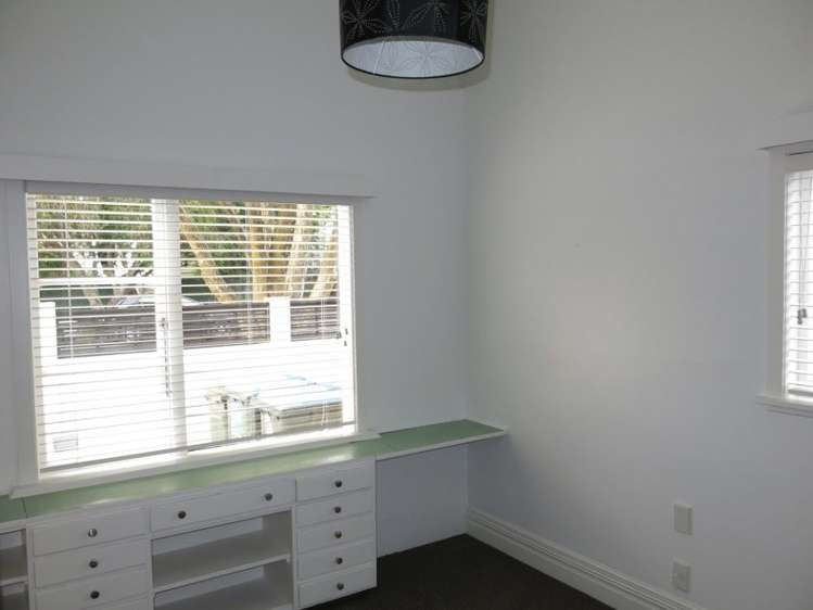 12a Royal Terrace Dunedin Central_7