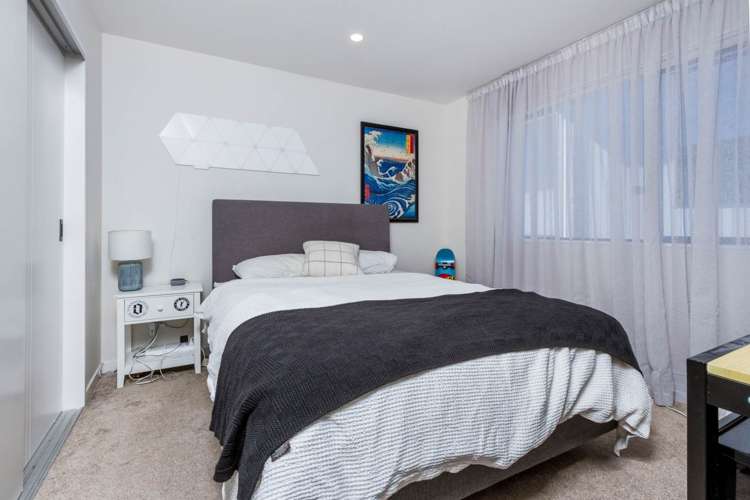 5 Flotilla Place Long Bay_19