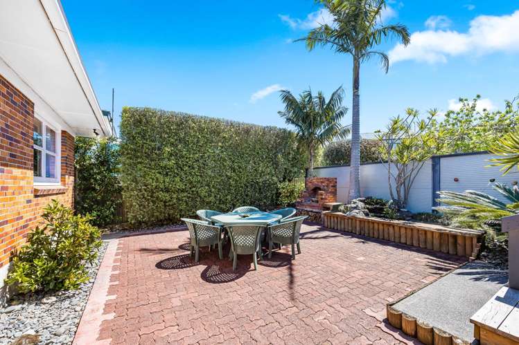 39 Holland Road Hillcrest_11