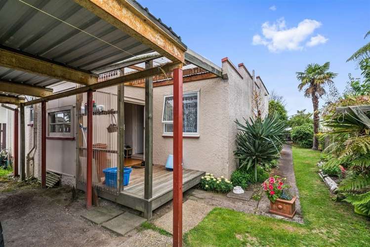 89a Ranolf Street Victoria_9
