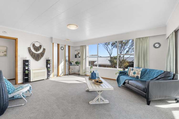 15 Clifton Drive Waitara_7