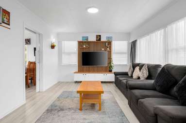 104 Collins Road_1
