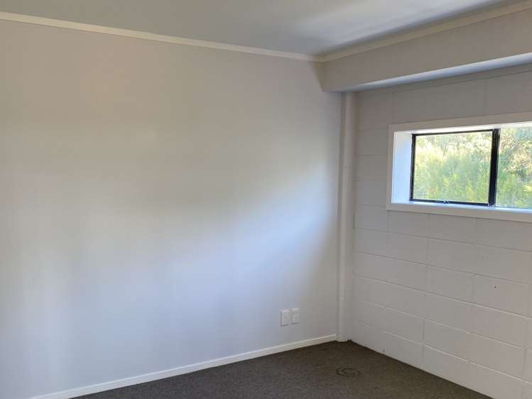 Unit 4, 60 Barrys Point Road Takapuna North Shore City Commercial