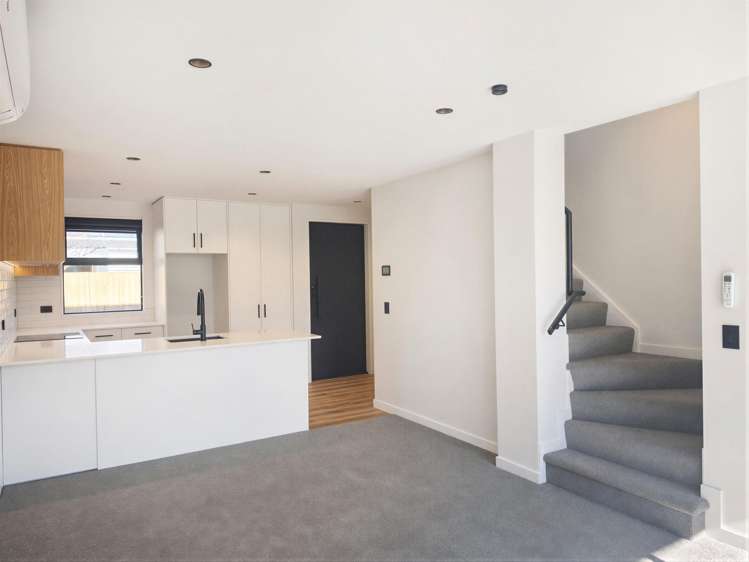3/127 Lyttelton Street Somerfield_4