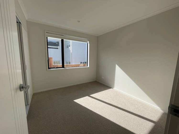 Godfrey Drive Orewa_6