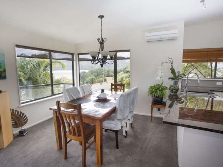 215 Tukere Drive Whangamata_10