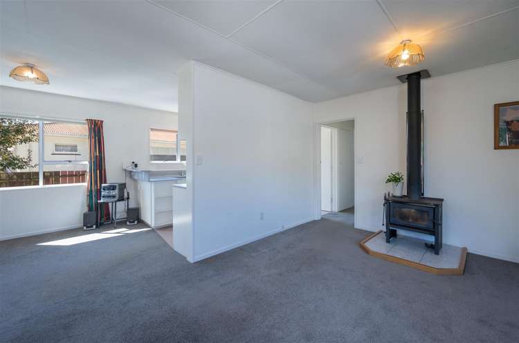 2/688 Main Road Stoke Stoke_11