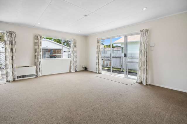37 Rata Street Wainuiomata_1