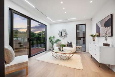 2, 3, 4/1 Montana Avenue_3