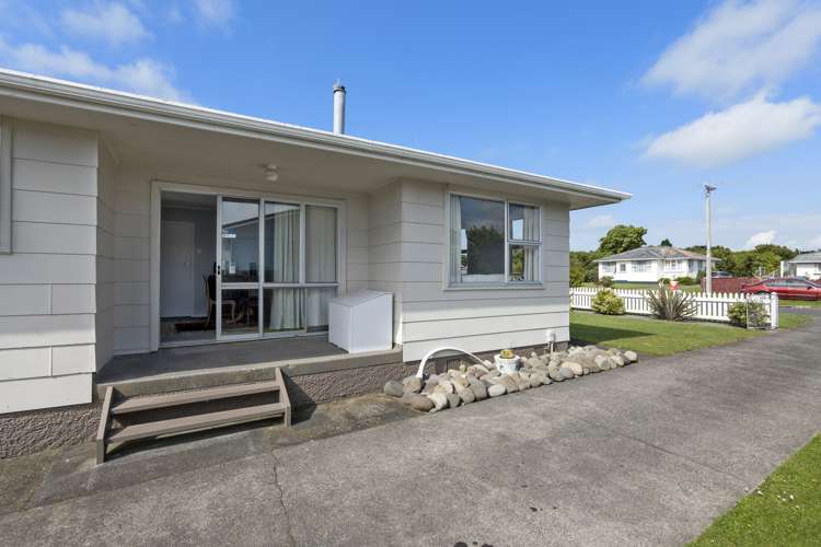 146 Portia Street Stratford_19