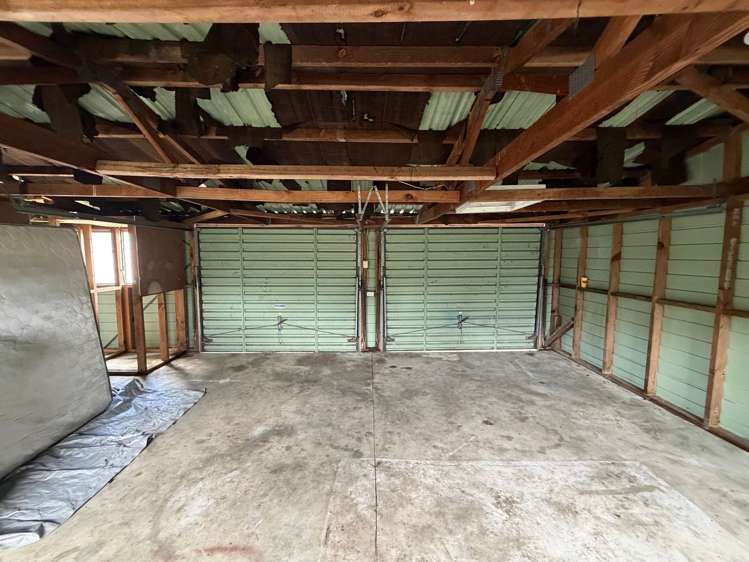 15 Jontue Place Clover Park_16