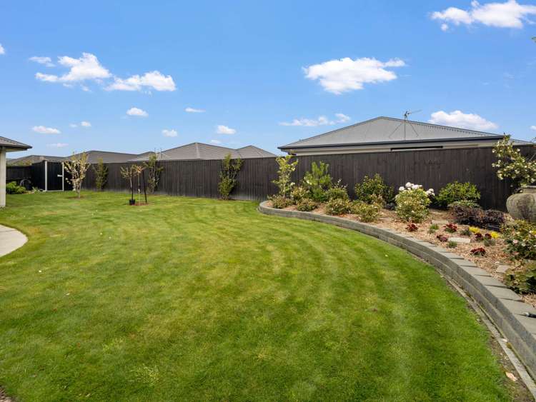 11 Florence Drive Lincoln_25