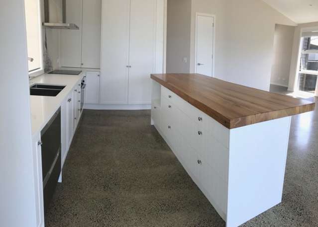 10B Rogers Ave Eastern Beach_3