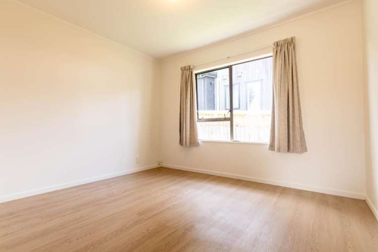 1/165 Abbotts Way Remuera_4