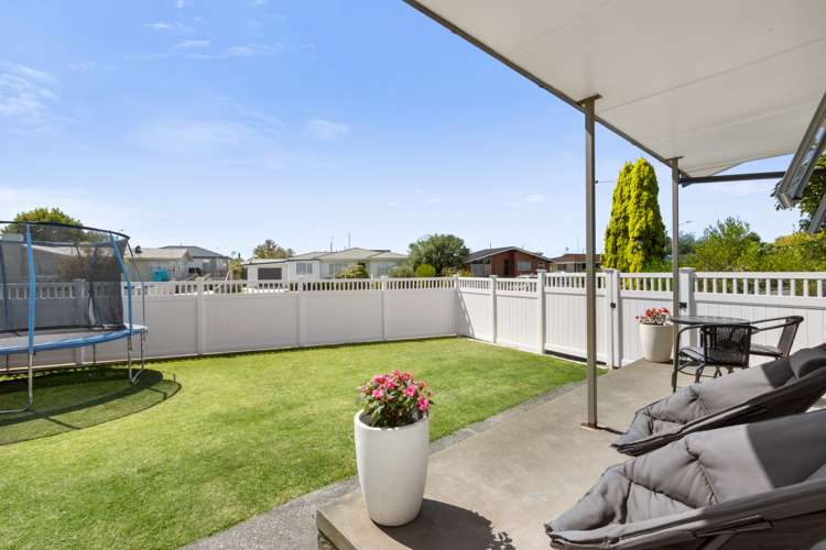 7 Skerrett Crescent Tamatea_2