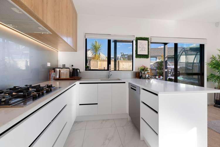 4a Ringi Lane Orewa_7