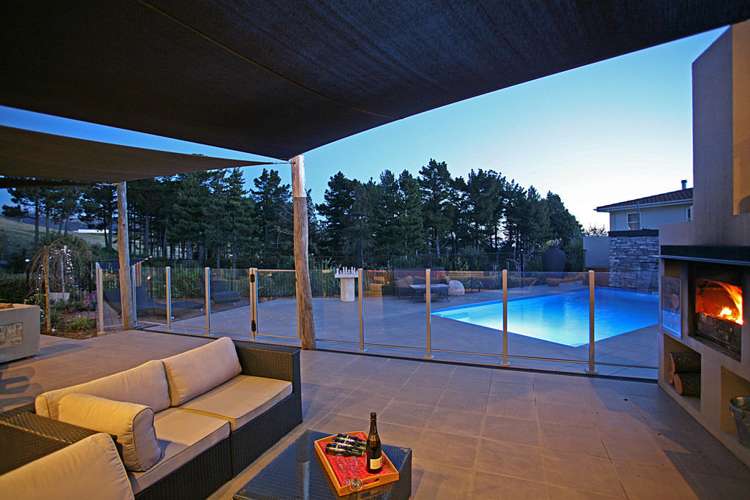 7 The Ridge Kennedys Bush_46