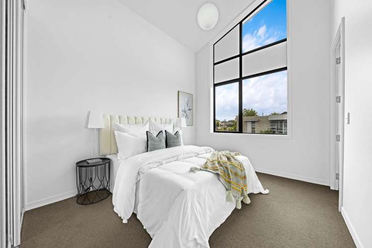 84 Norwood Drive Flat Bush_13