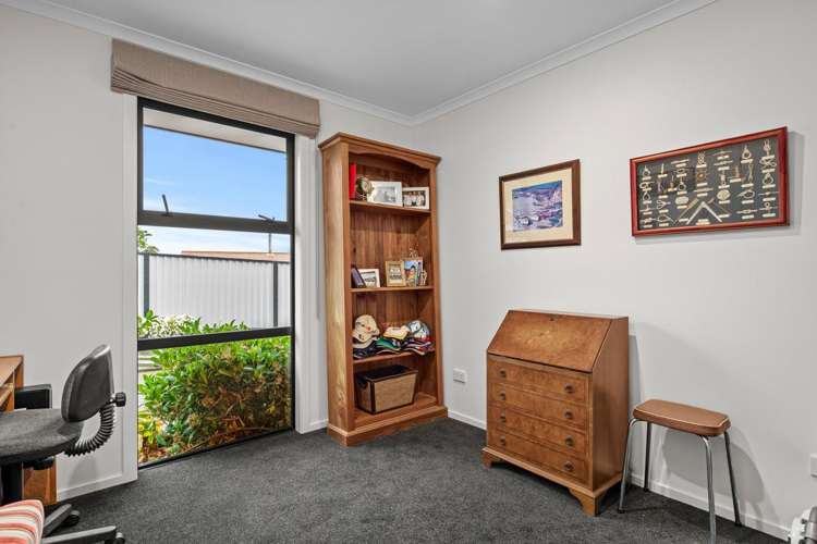 76 Shields Street Clyde_15