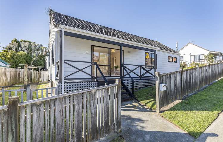 101 Beazley Avenue Paparangi_12