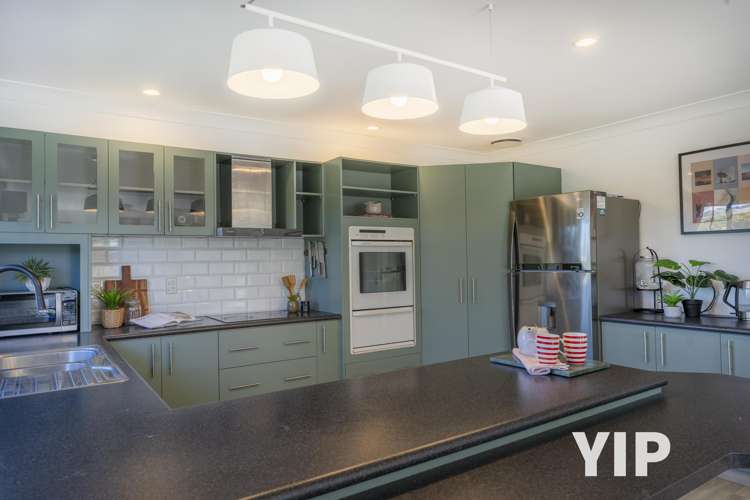 17 Claverton Grove Churton Park_3