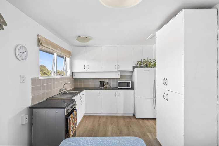 2/8 Applewood Place_5