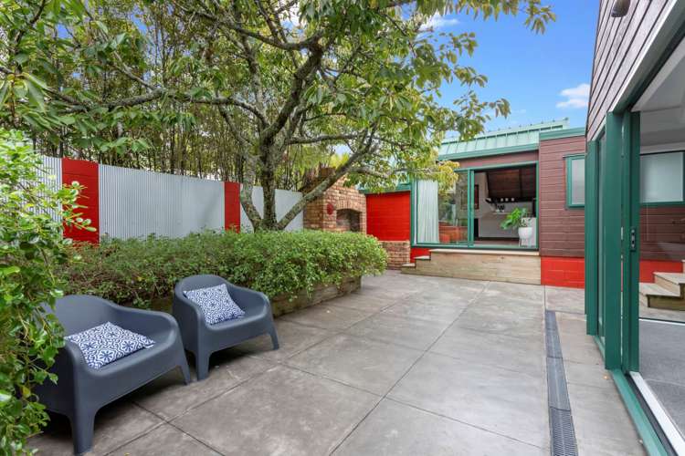 47 Nui Mana Place Te Atatu South_17