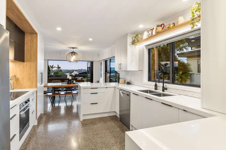 16 Clyside Avenue Half Moon Bay_13